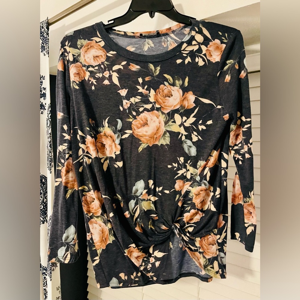 Cute floral long sleeve tye